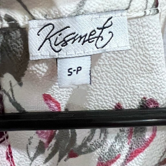 Kismet white red and pink floral cutout top size small NWT - Picture 8 of 10